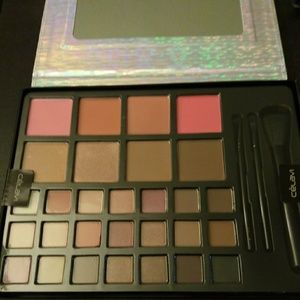 Runway Beauty High Impact Color Kit.